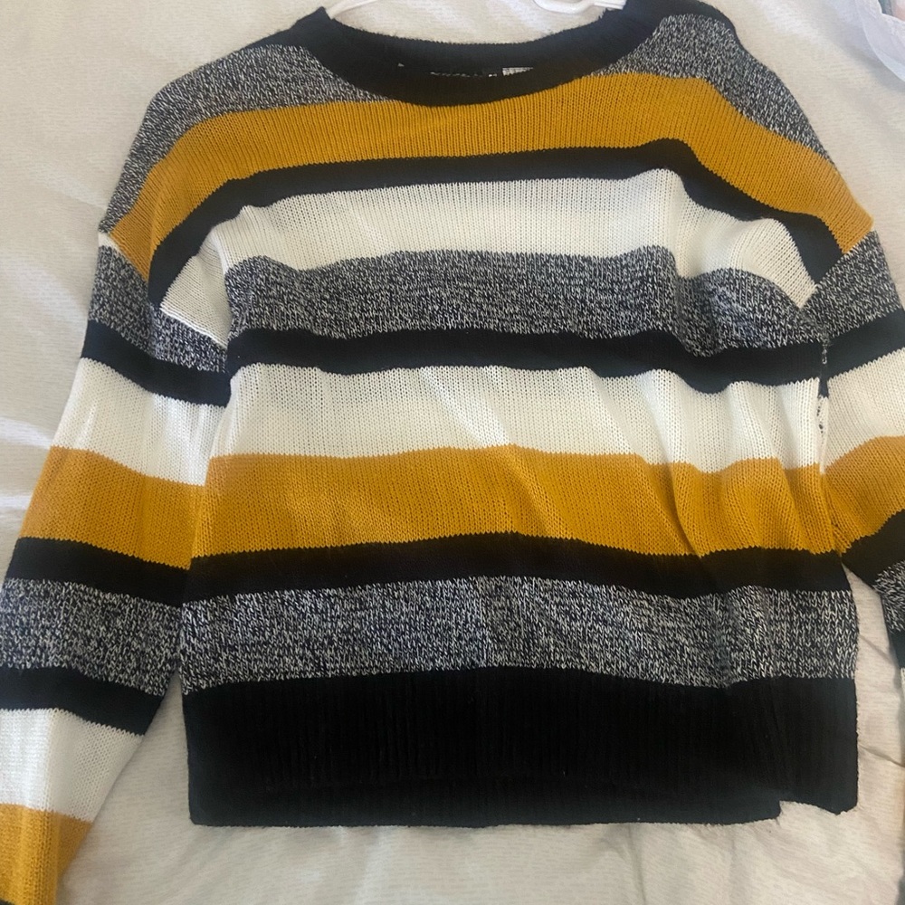 H&M sweater